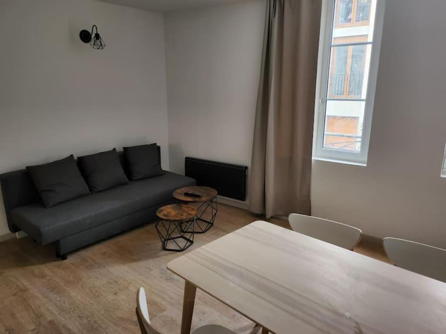 Charmant Appart Centre Ville. Bar-le-Duc Εξωτερικό φωτογραφία